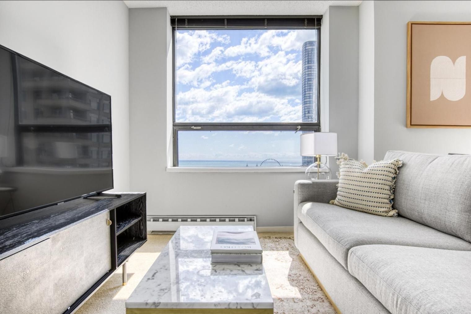 Streeterville W Gym Pool Nr Navy Pier Chi-406 Chicago
