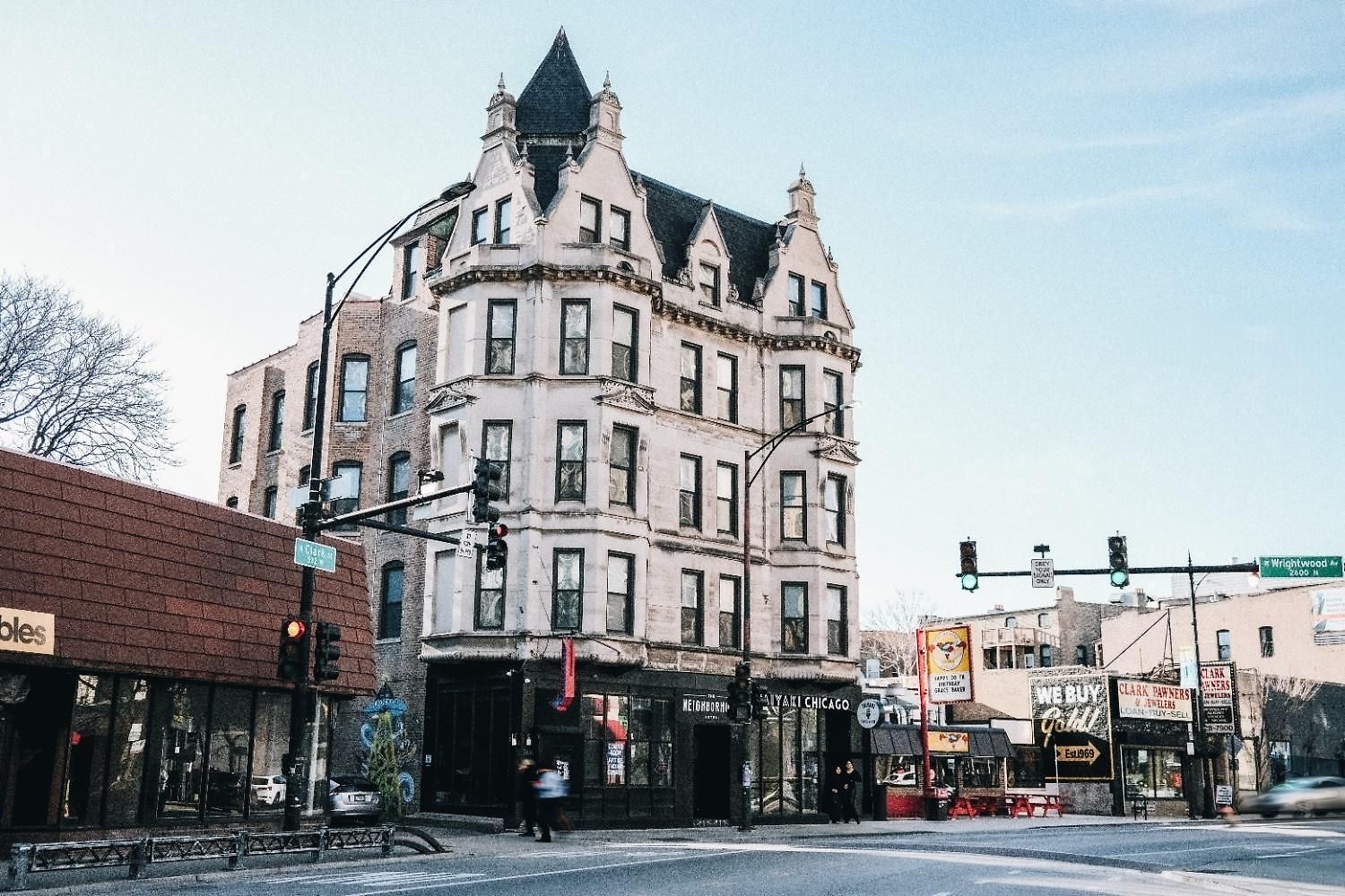 The Neighborhood - Lincoln Park Hotel *