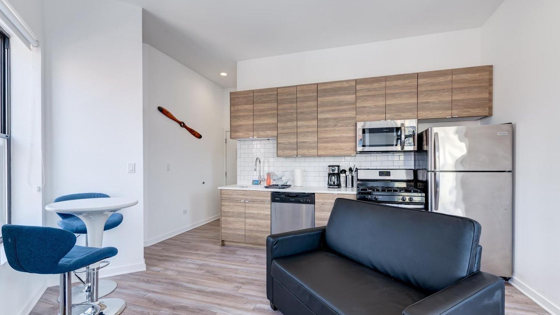 747 Lofts By Redawning - River West, Second Floor *