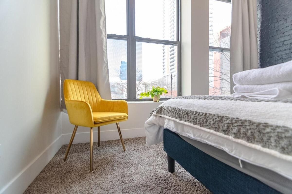 2br Escape With Optional Parking Near Mccormick Place, Navy Pier, Shedd Aquarium, And Millennium Park Apartment Chicago
