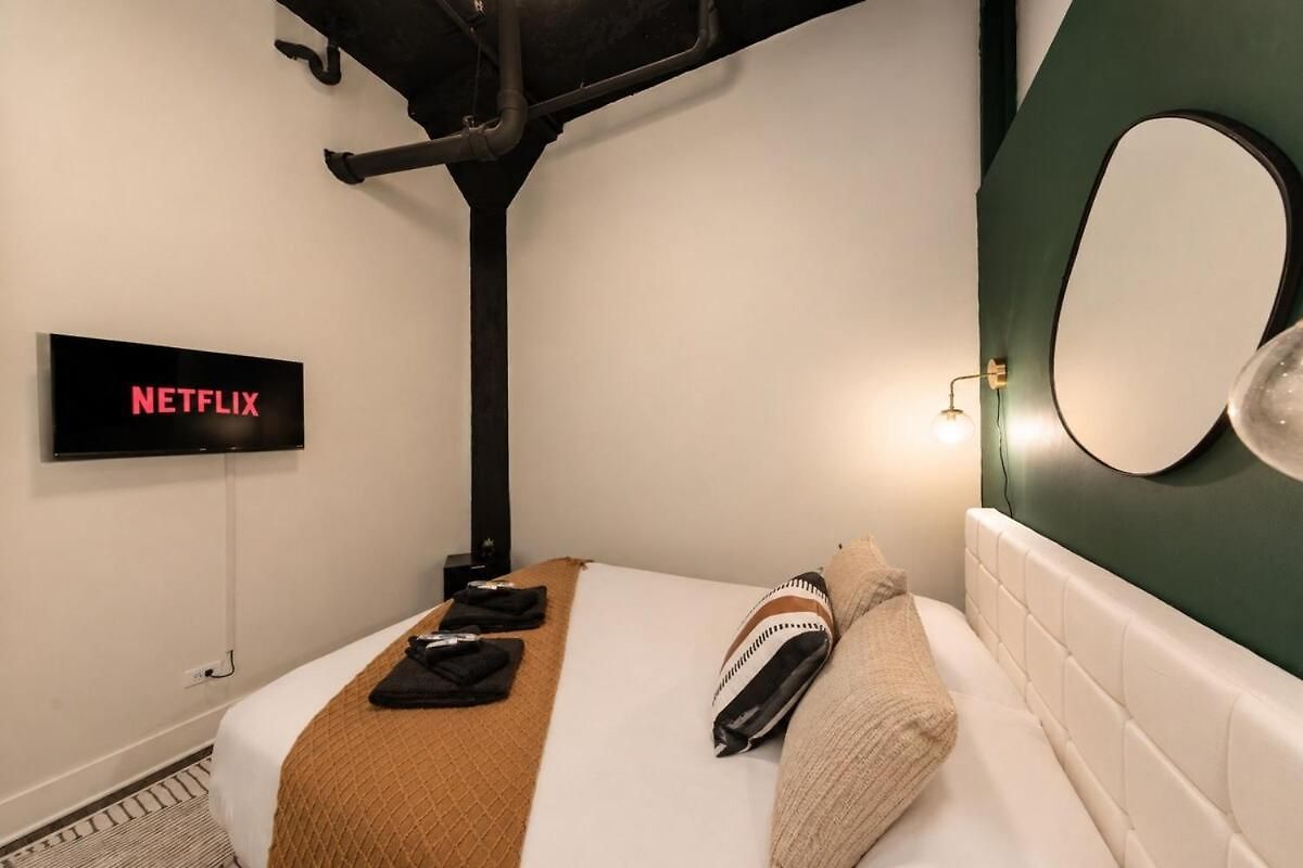 Apartment Cozy 3br Living In South Loop Near Mccormick Place, Soldier Field & Lakefront Chicago