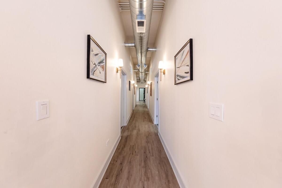Luxury 6br Loft Perfect For 12 Guests With Skyline Views, Optional Parking And Gym Access Near Mccormick Place And Soldier Field * Chicago