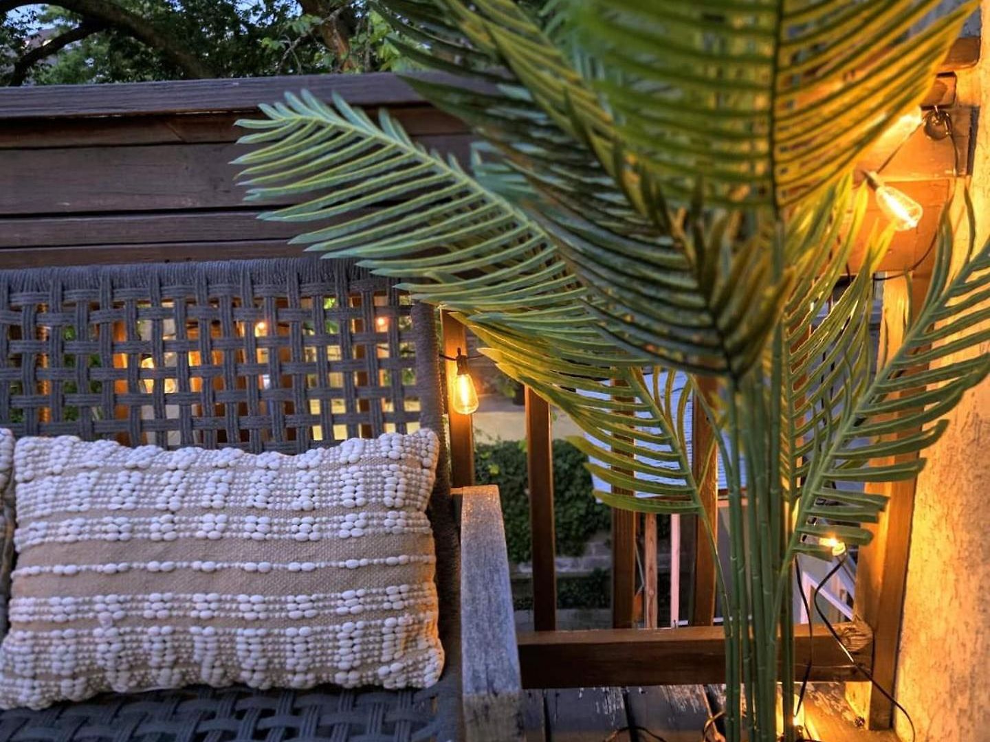 Boutique Retreat Private Patio Fire Pit Apartment