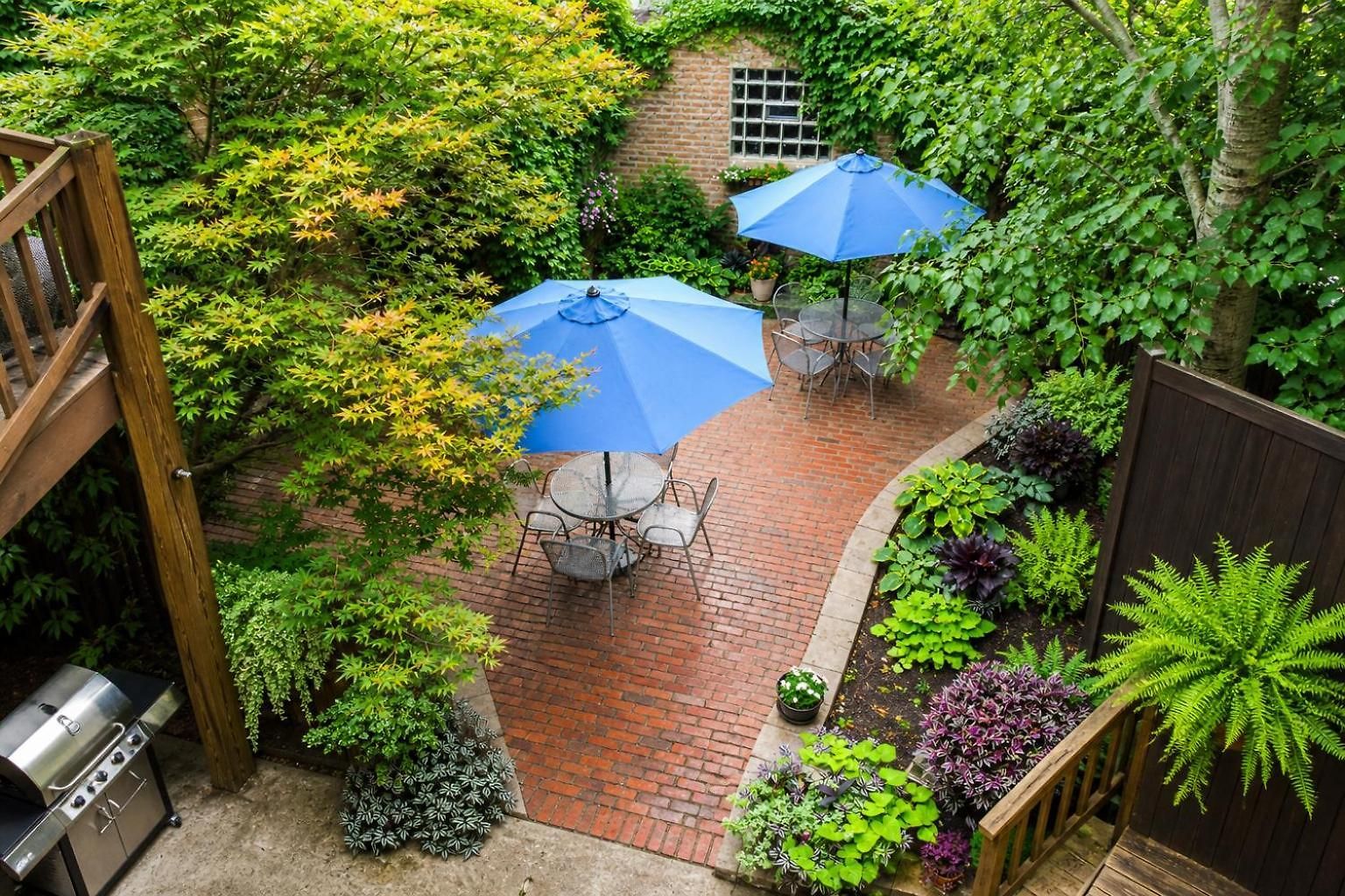 Bed & Breakfast House 5863- Chicago's Premier Chicago