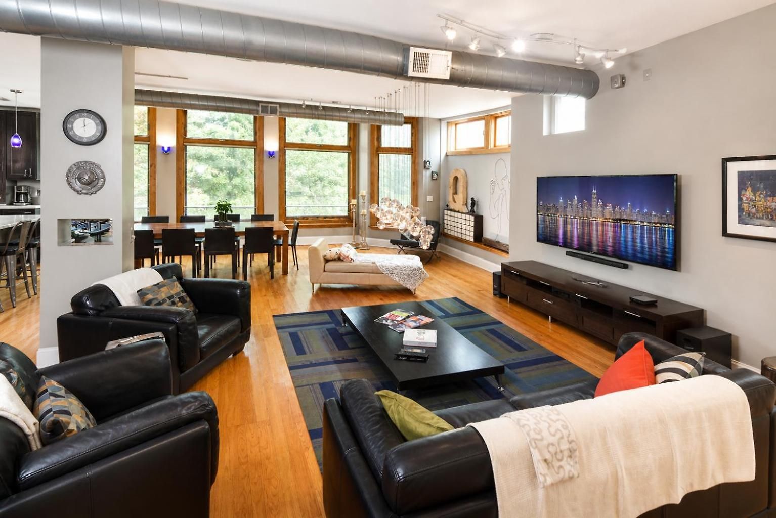 Bed & Breakfast House 5863- Chicago's Premier