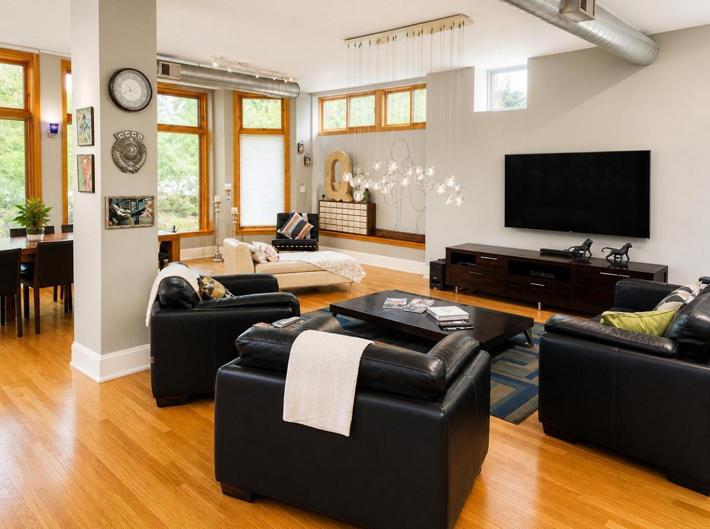 House 5863- Chicago's Premier Bed & Breakfast 4*
