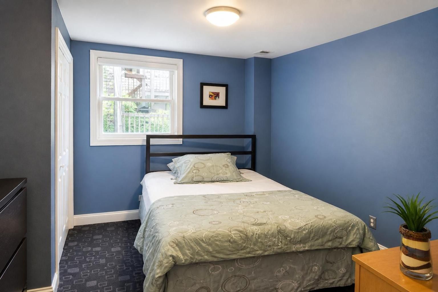 House 5863- Chicago's Premier