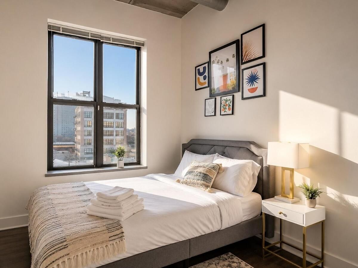 Apartment Spacious And Luxurious 3br Near Mccormick Place And Soldier Field With Optional Parking - Sleeps 10 Chicago