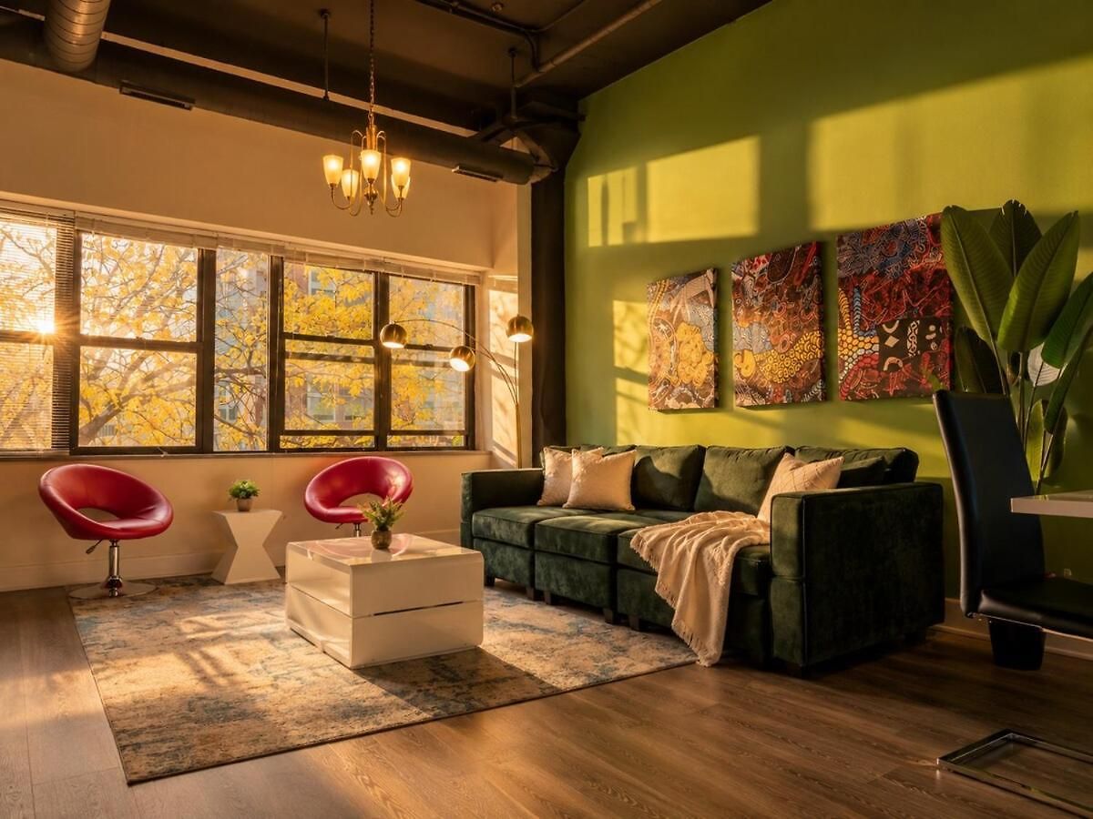 Ideal 3br Business Or Leisure In Fully Stocked Kitchen & Fast Internet With Optional Parking Near Soldier Field, Grant Park & Mccormick Place Apartment