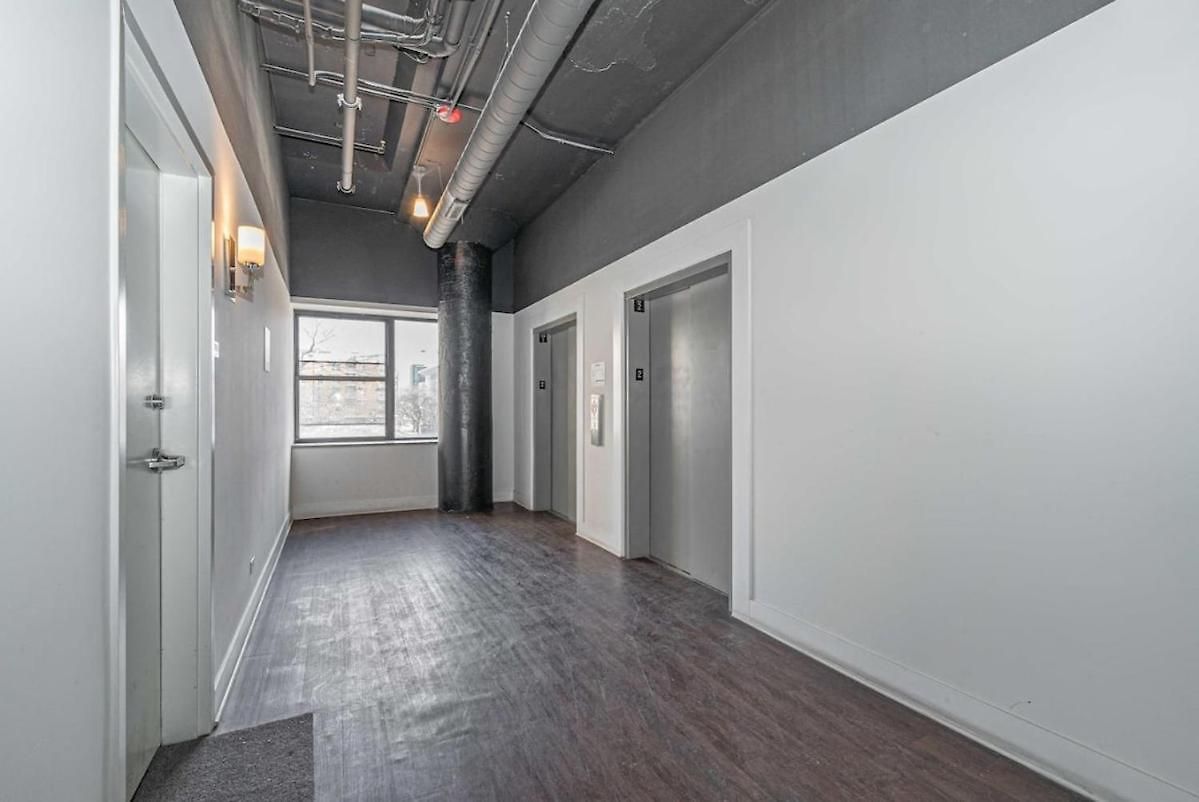 Ideal 3br Business Or Leisure In Fully Stocked Kitchen & Fast Internet With Optional Parking Near Soldier Field, Grant Park & Mccormick Place Chicago