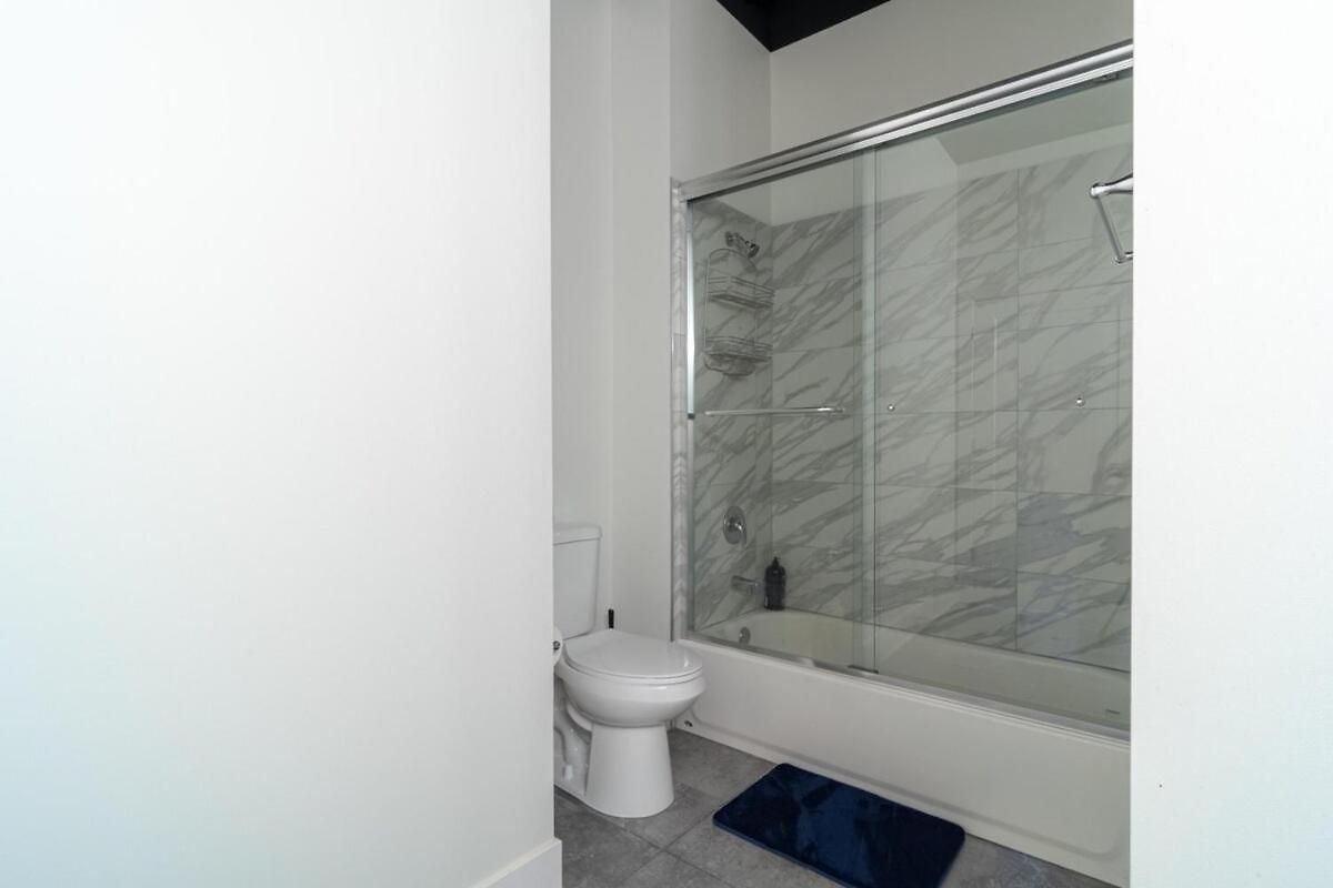 Mccormick Place Downtown: Luxurious 3br/2ba For 10 Apartment