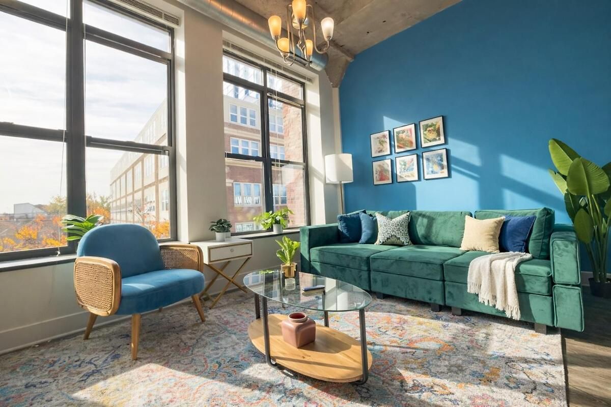 Mccormick Place Beautiful 2br With Optional Parking Sleeps Up To 8 Near Soldier Field, Grant Park And Lakefront Trail Apartment *