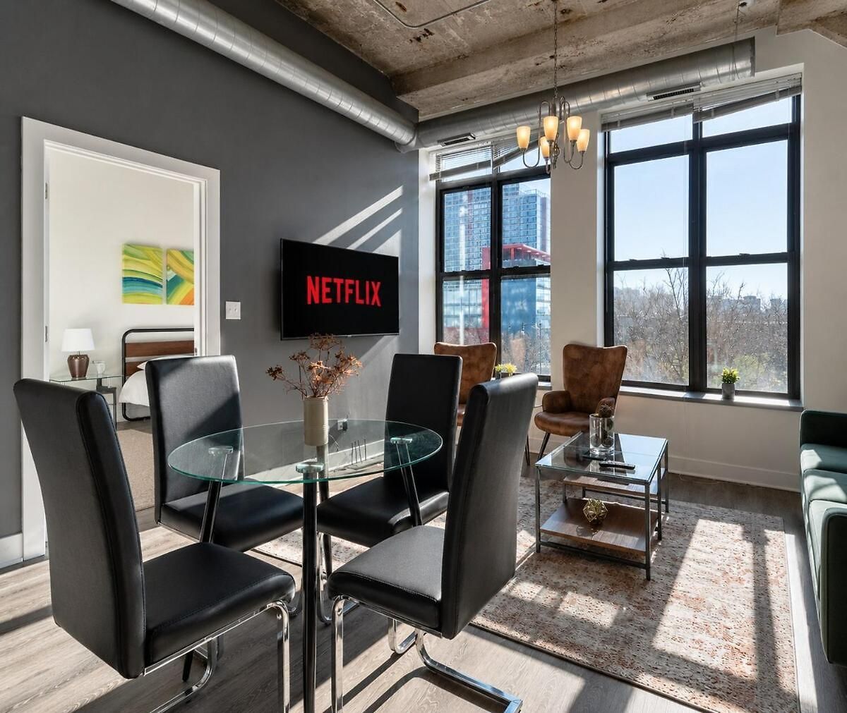 Apartment Mccormick Place 2br Stylish With Optional Parking And Gym For Up To 8 Guests Near Soldier Field And Grant Park