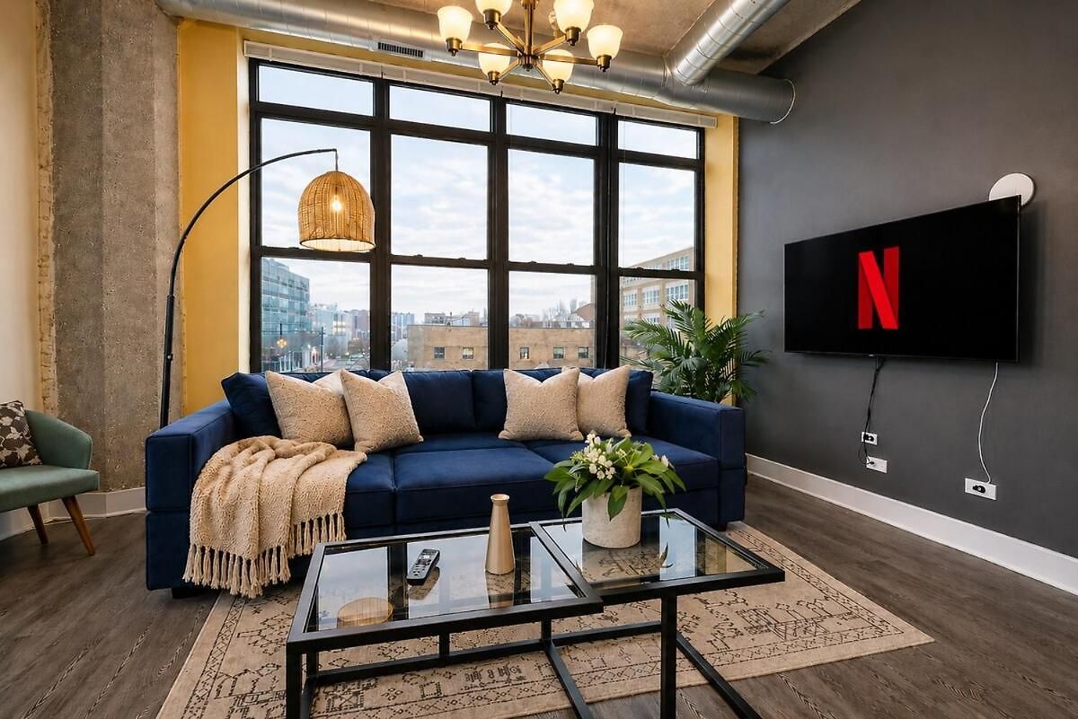 Apartment Mccormick Place Stylish Corner With Optional Parking And Gym Access Sleep 6 In South Loop