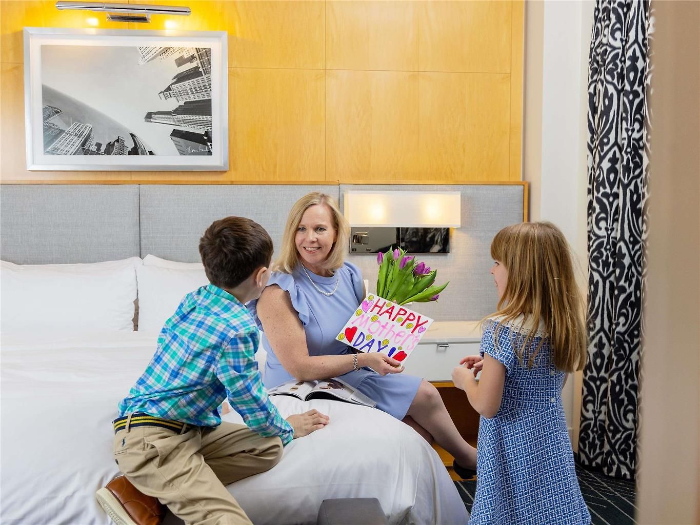 Sofitel Magnificent Mile 5*
