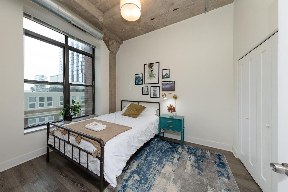 Family Friendly 2br South Loop With Optional Parking And Gym Access Sleeps Up To 8 Near Mccormick Place And Soldier Field Apartment Chicago