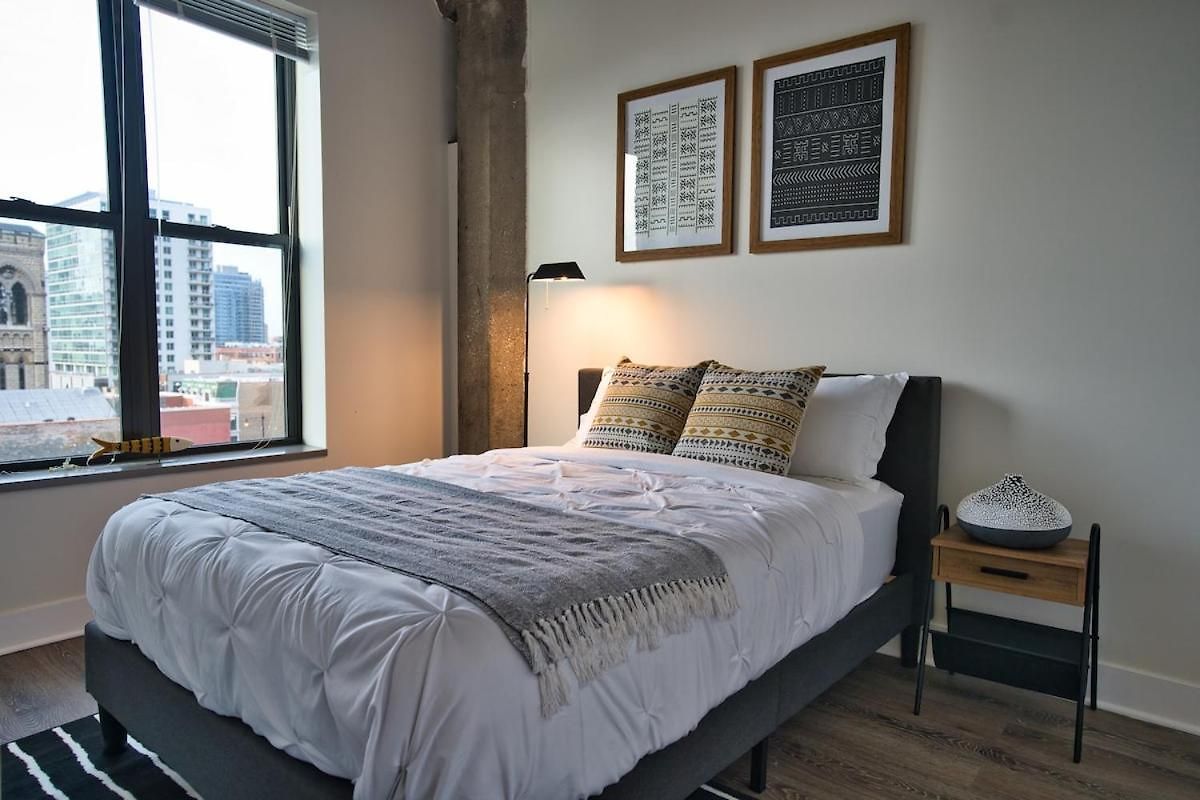 South Loop 2br Getaway With Smart Tvs & Optional Parking Near Mccormick Place, Museum Campus & Downtown *