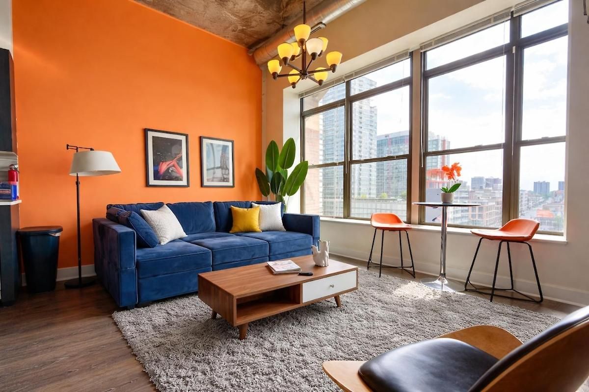 Cozy 2br South Loop With Optional Parking And Gym Near Mccormick Place, Public Transit & Hotspots Apartment