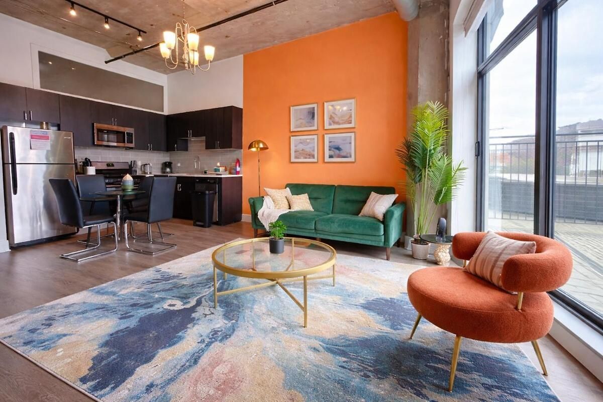 Modern South Loop 2br With View Of Skyline Patio And Gym Access Near Mccormick Place Convention Center & Museum Campus