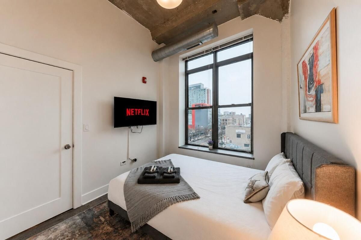 Apartment Mccormick 2br-2ba For 8 Guests With Optional Parking & Gym