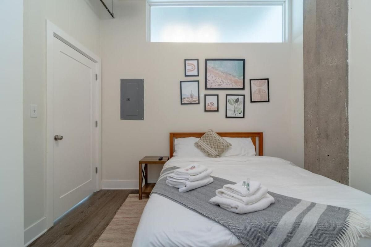 Downtown 2br Getaway South Loop Comfort Near Mccormick Place, Soldier Field And Grant Park Apartment *