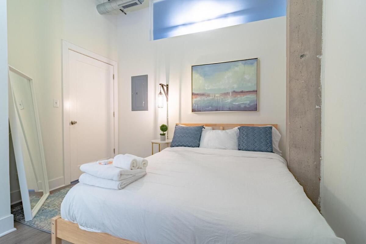 Stylish 2br With Optional Parking & Gym Access Near Lakefront, Shedd Aquarium And Mccormick Center *