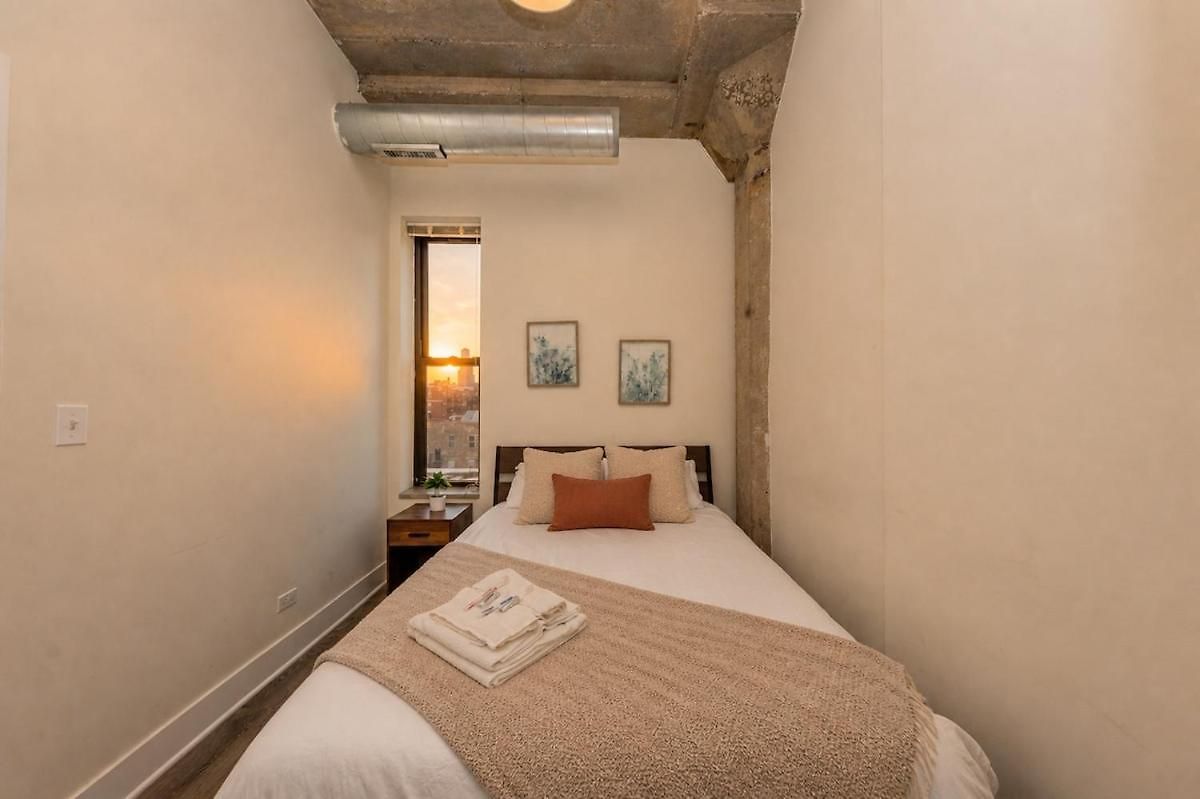 Apartment Family-friendly 3br Near Mccormick Place, Soldier Field & Shedd Aquarium, A Prime South Loop Spot