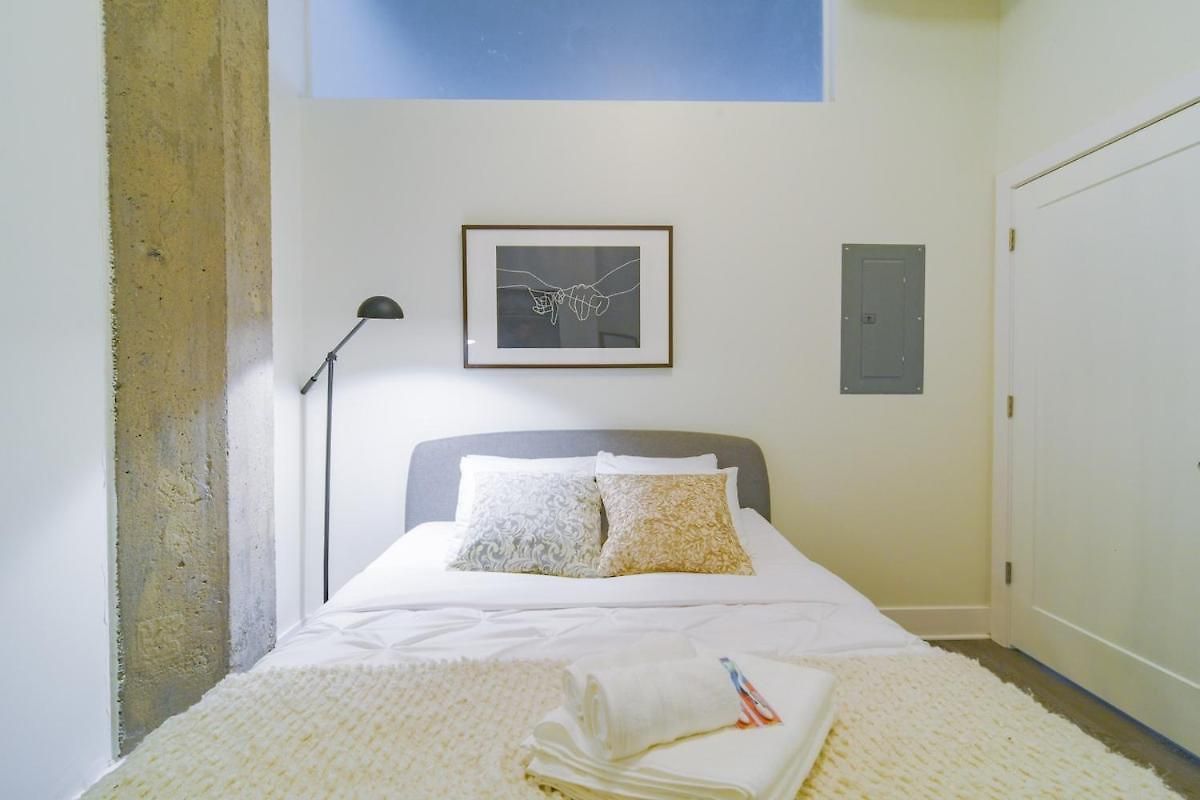 Apartment Beautiful 2br With Smart Tv, Gym Access & Parking Close To Mccormick Place, Museums & Michigan