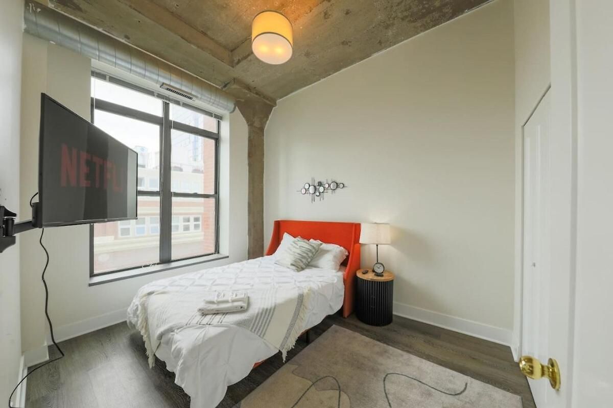 Cozy 2br With Optional Parking And Gym Access Near Field Museum, Lakefront & Mccormick Place Apartment Chicago