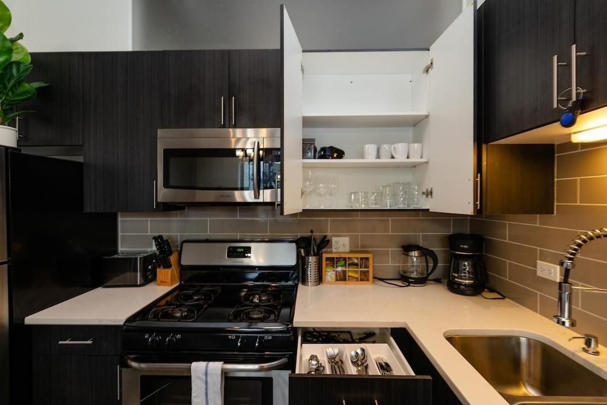 Family-friendly 3br Near Mccormick Place, Soldier Field & Shedd Aquarium, A Prime South Loop Spot