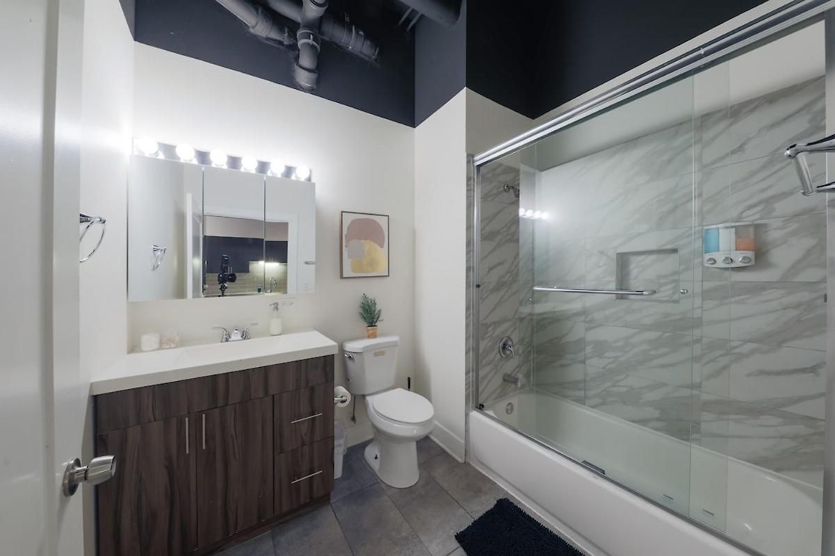 Chic Spacious 3br South Loop Near Mccormick Place, Roosevelt Cta & Shopping Area In * Chicago