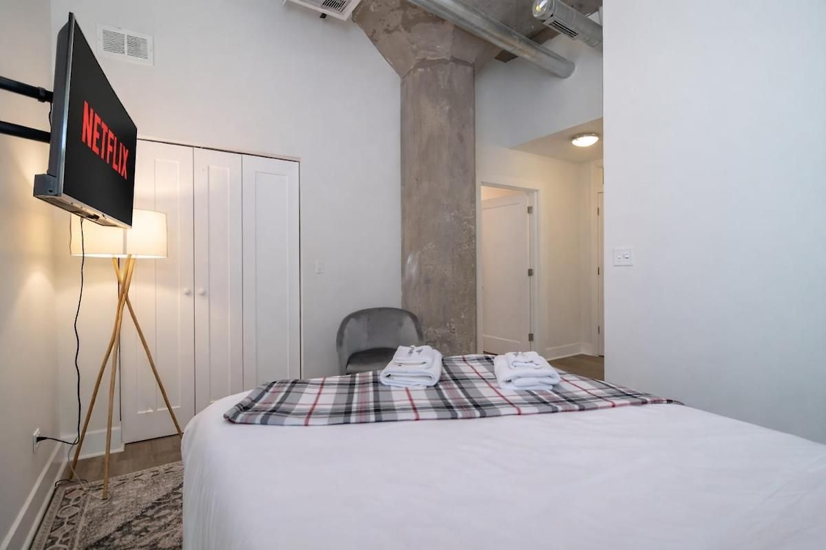 Modern 3br South Loop Living Family Unit Near Adler Planetarium & Mccormick Convention Center Apartment *