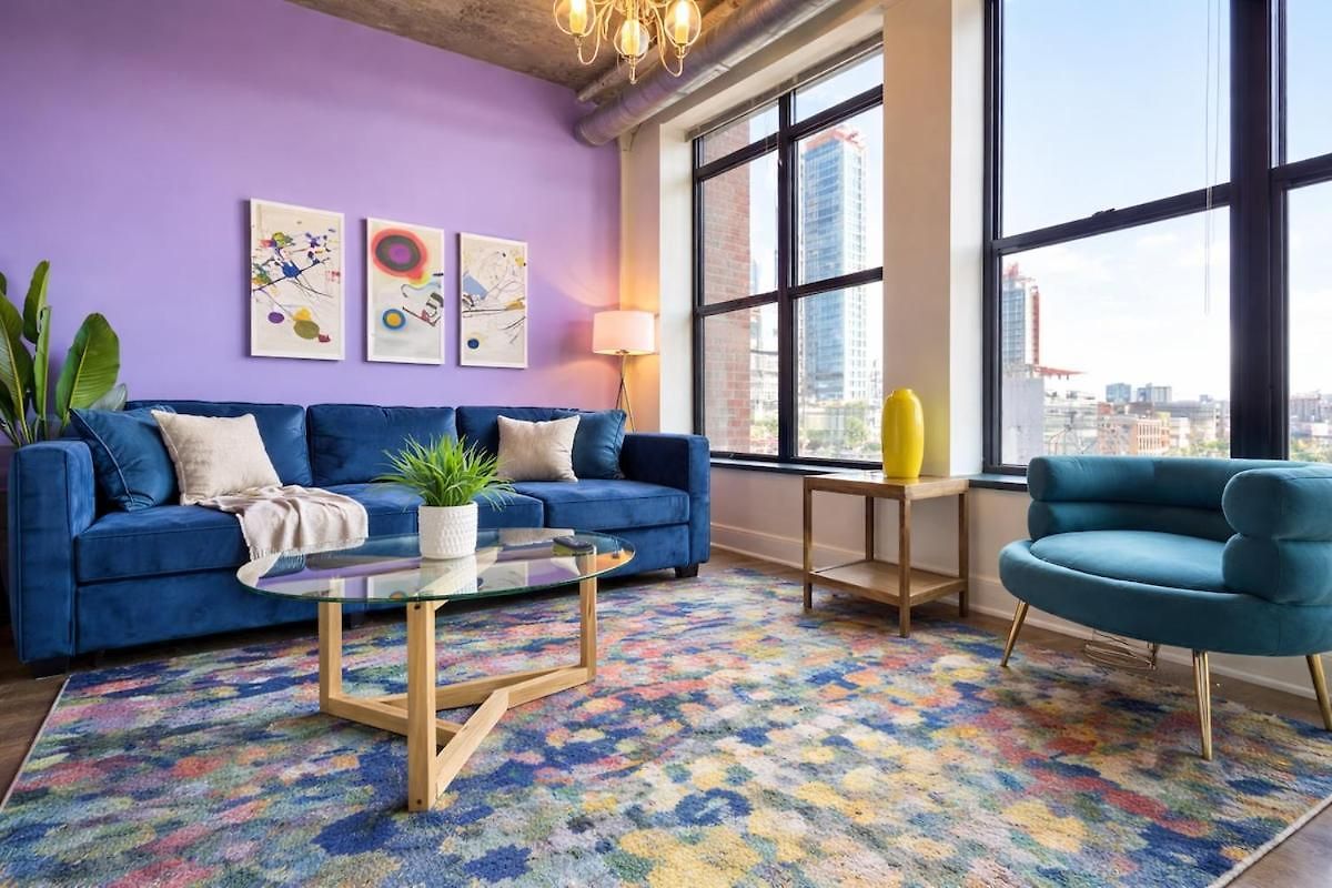 Modern And Bright 2br On Michigan Ave With Optional Parking And Gym Access Near Soldier Field & Grant Park