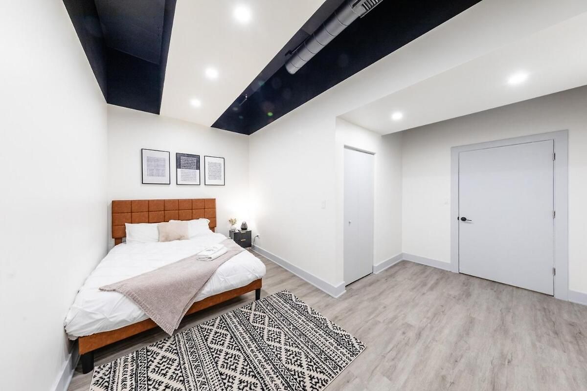 Group-friendly 6br Luxury In Prime South Loop Location With Optional Parking And Gym Access Near Mccormick Place, Soldier Field And Grant Park Apartment *