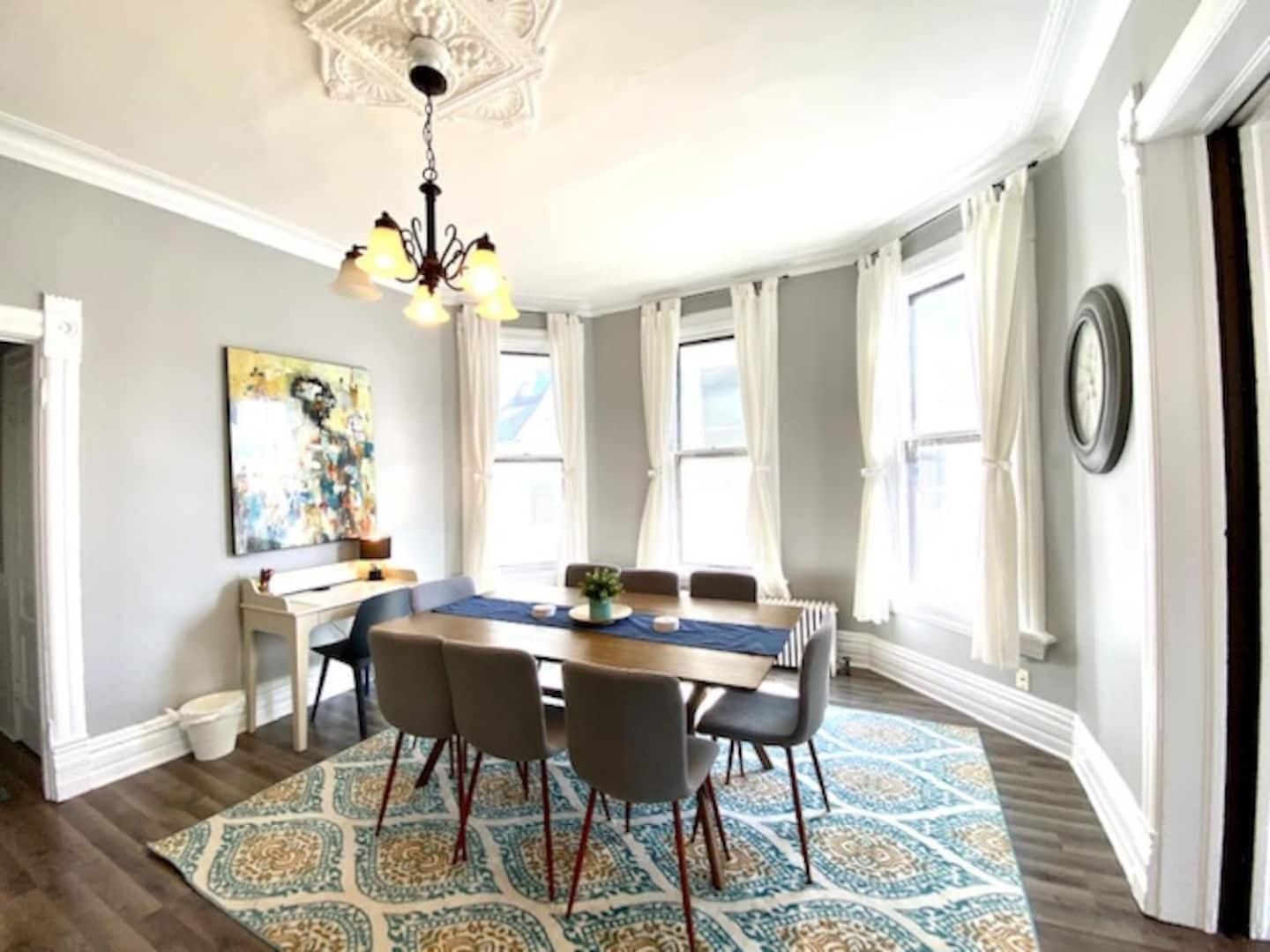 Lakeview Hideaway 3Br Walk To Wrigley Sleeps 8 *