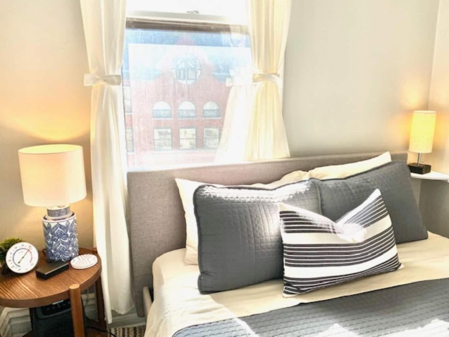 Apartment Lakeview Hideaway 3Br Walk To Wrigley Sleeps 8 *