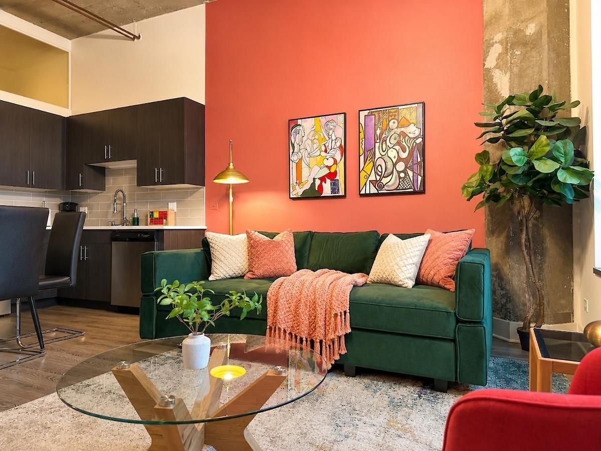 Fully Equipped 2br In South Loop With Optional Parking And Gym Access Near Mccormick Place & Lakefront Attractions Apartment *