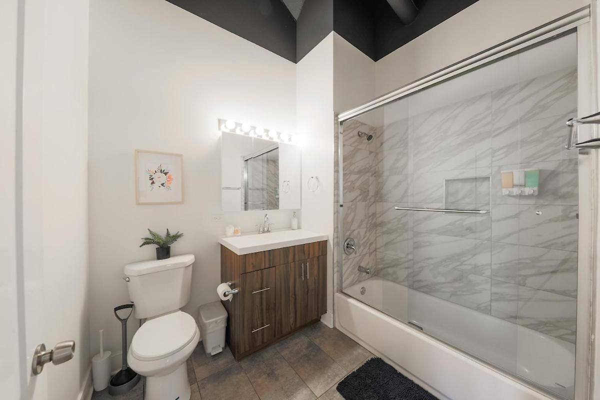 Chic Cozy 2br Near Mccormick, Place Museum Campus And Soldier Field Apartment