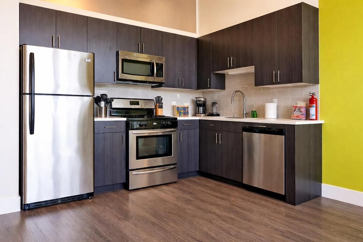 Apartment Spacious 2br South Loop With Skyline View, Optional Parking And Gym Access Near Mccormick Place And Soldier Field *