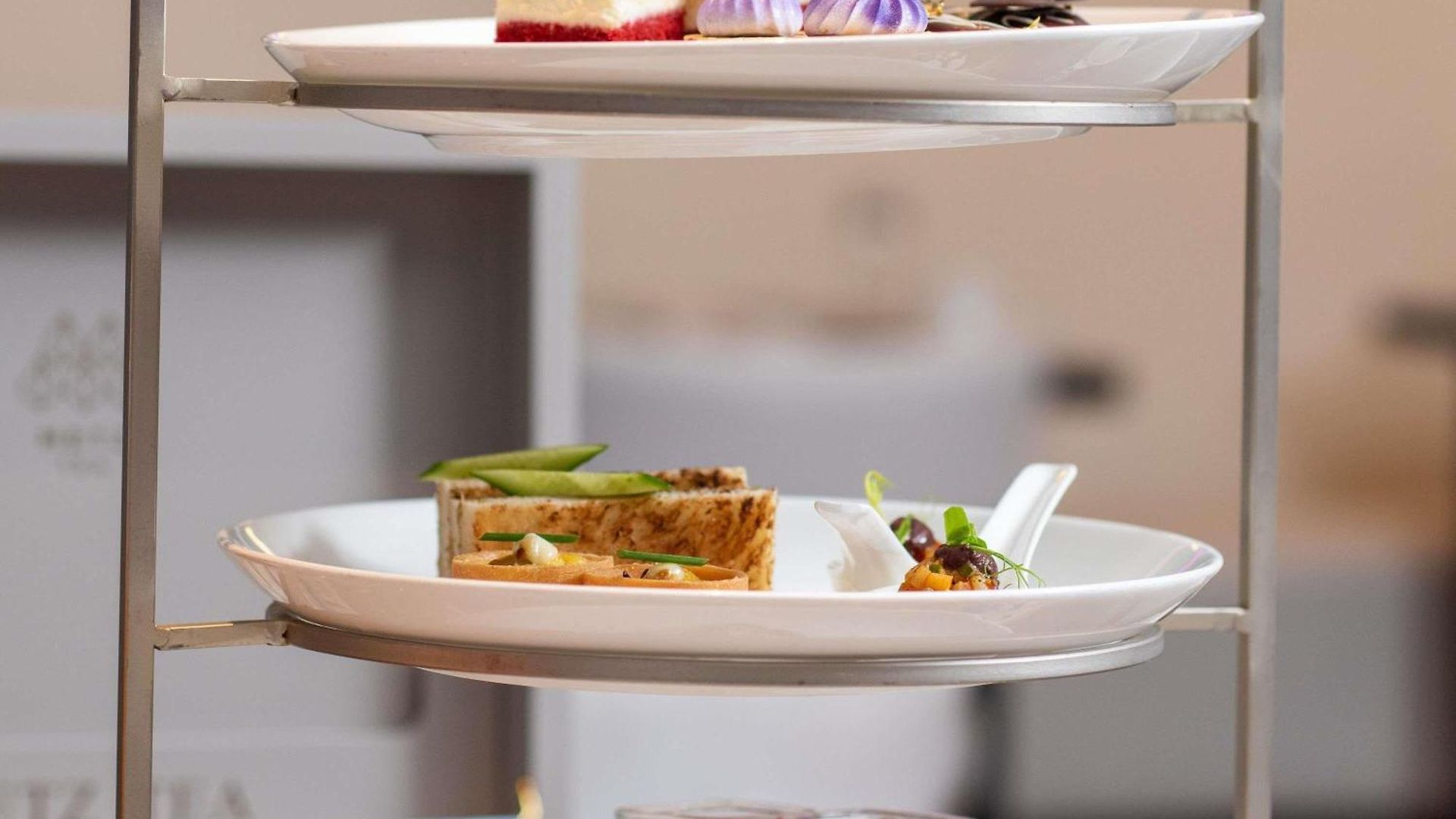 Hotel Sofitel Magnificent Mile 5*