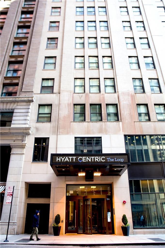 Hyatt Centric The Loop 4*