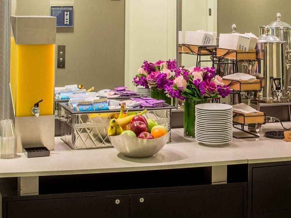 Hotel Kinzie 4*