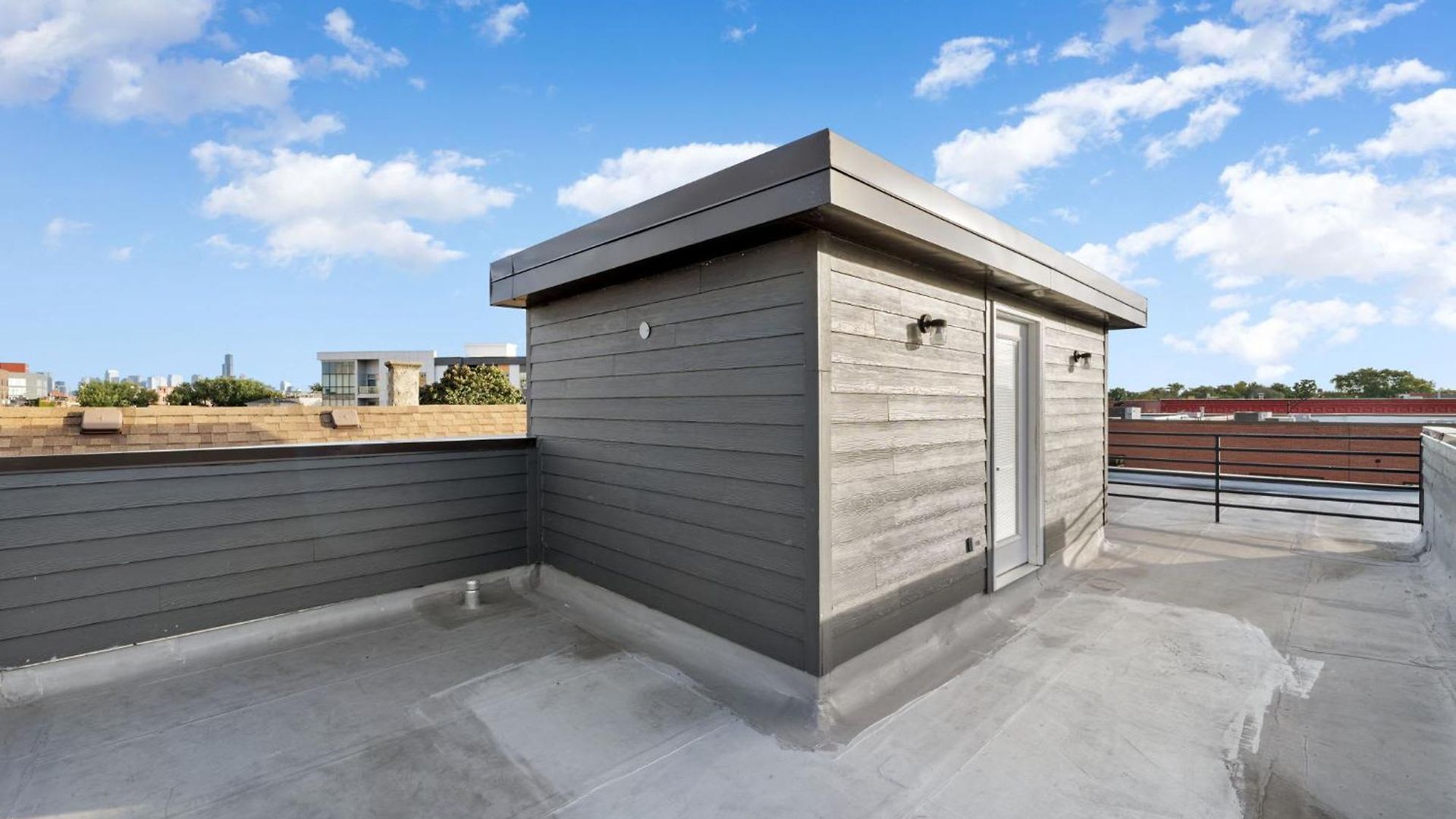Magnificent New W/8 Beds & Free Parking Holiday home