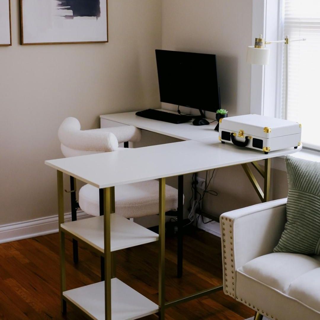 Sleeps 4 • New Modern 1br • Private Workspace Apartment *