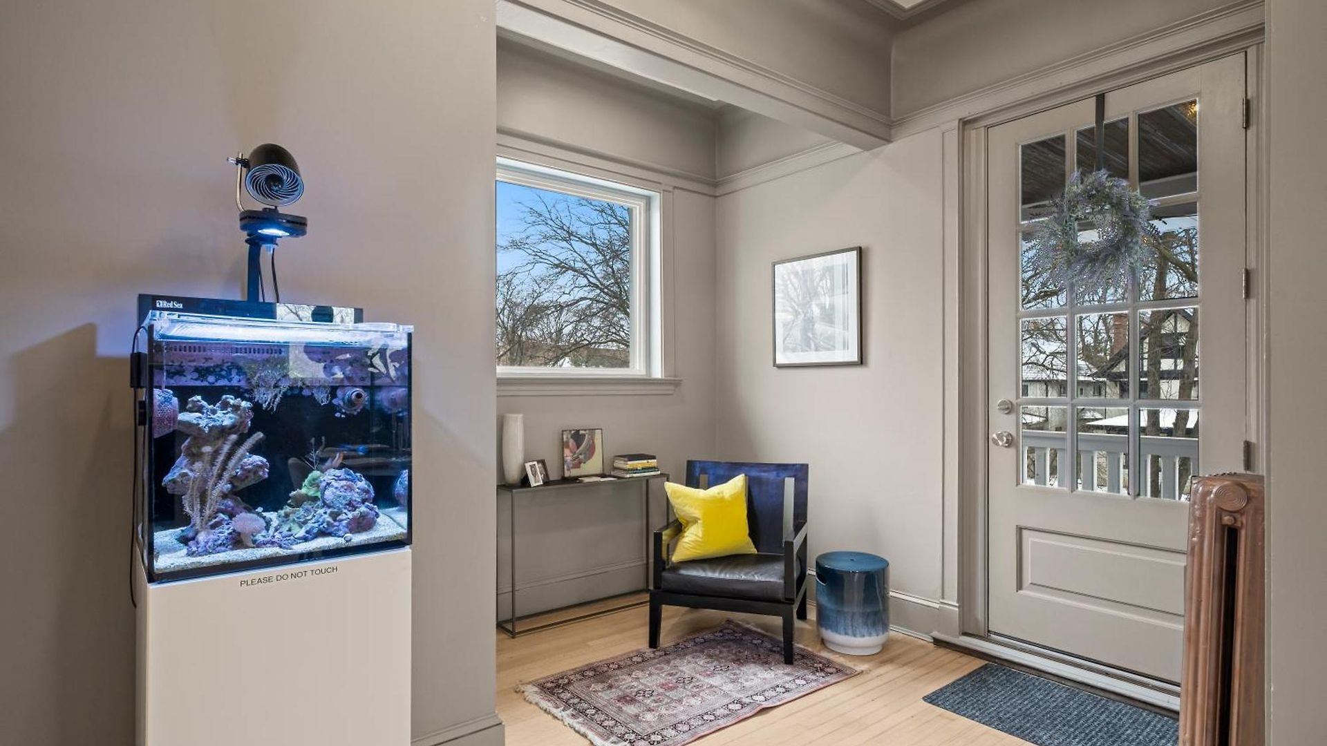 Elegant And Chic 2bed 2bath Steps From The Lake! Apartment