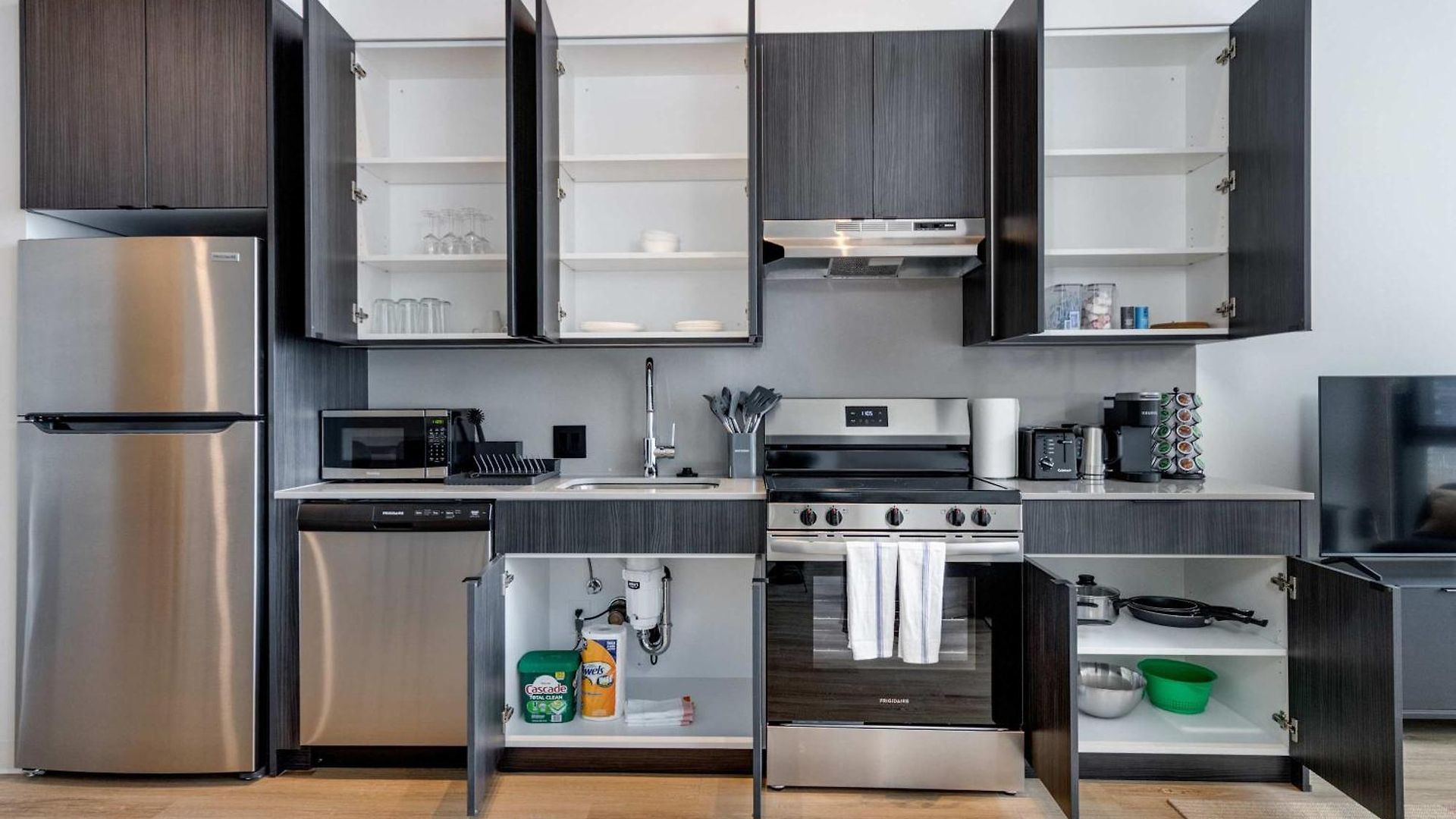 South Loop Rooftop With In And Out Parking 3 * Chicago