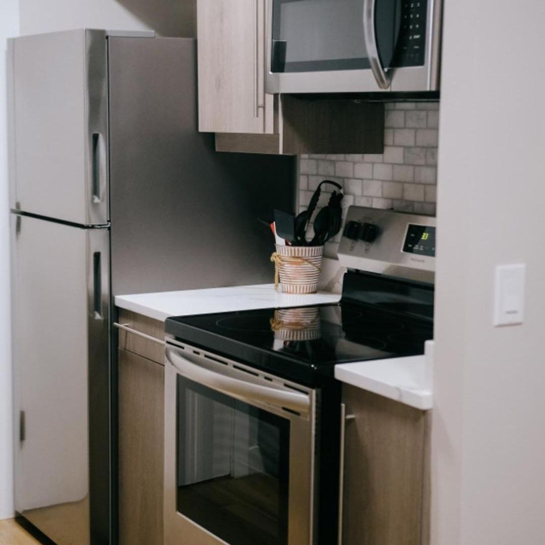 Apartment Modern • Safe Near O'hare *