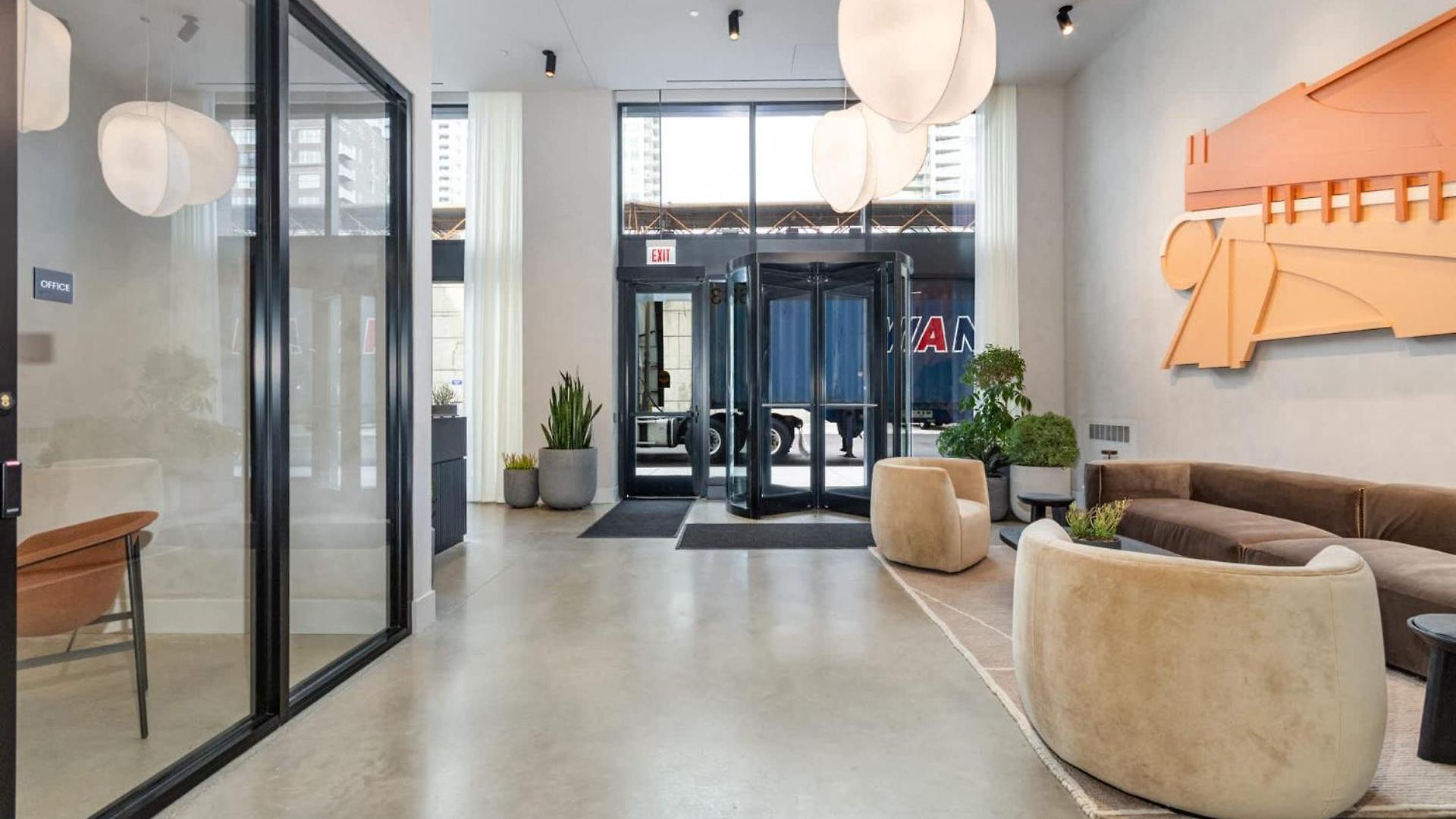 South Loop Rooftop With In And Out Parking 3 Apartment *