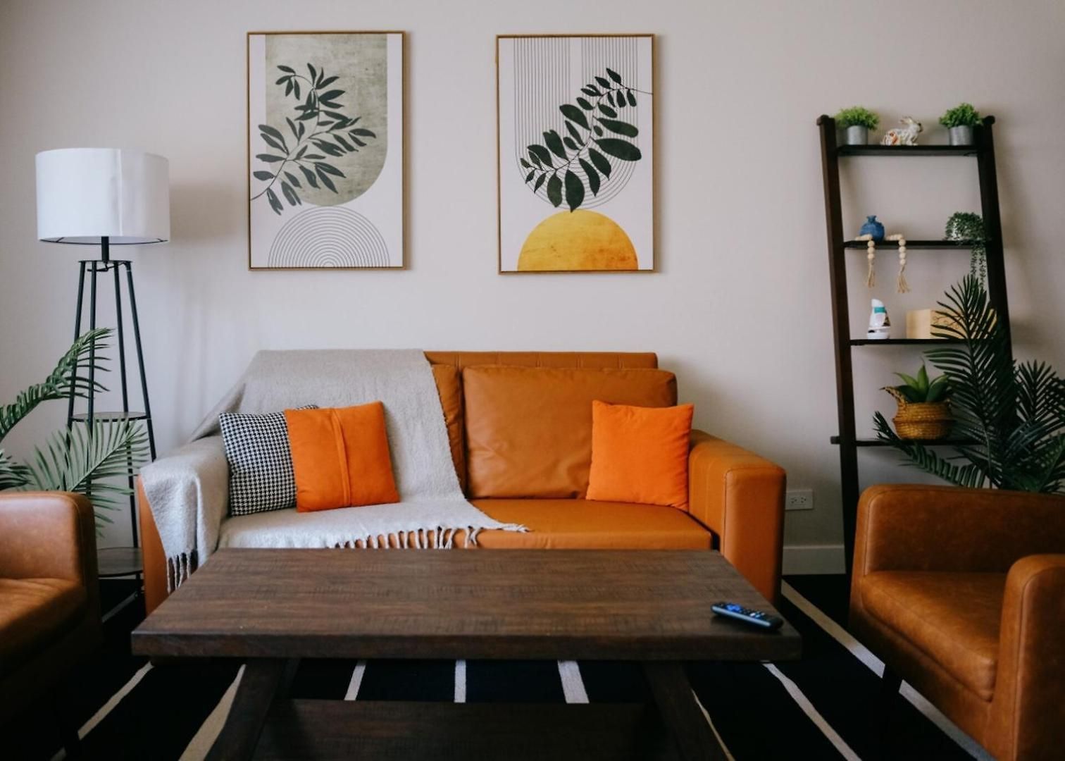 Apartment Modern • Safe Near O'hare *