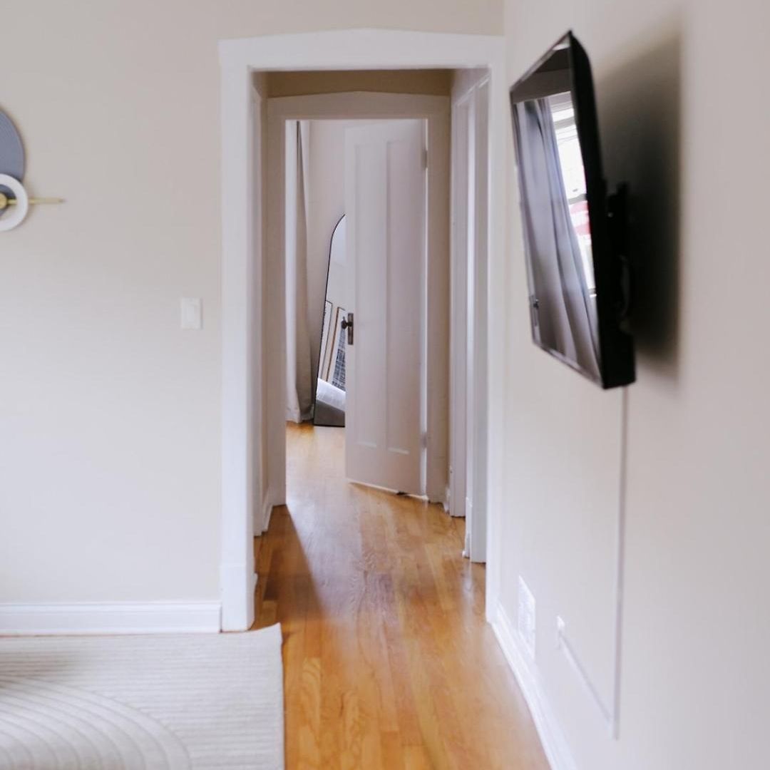 2br Fitness Pad • Private Gym • Sleeps 7 Apartment